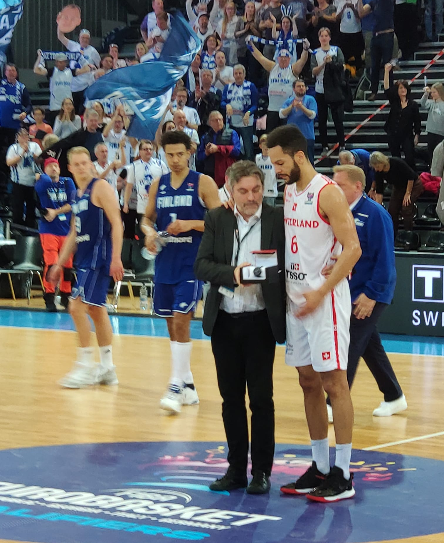 d0114603-988c-45db-a4ba-6859b799f045